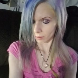 Meet your Posher, Candace